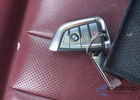 2020 BMW X6 Sdrive40I z USA, uszkodzony, nr VIN 5UXCY4C04L9B62773